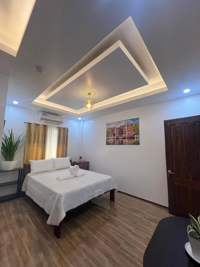 Rich-Vania Suites General Luna  Luaran gambar