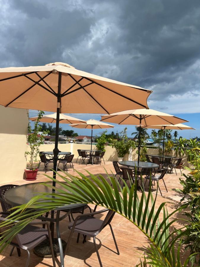 Rich-Vania Suites General Luna  Luaran gambar