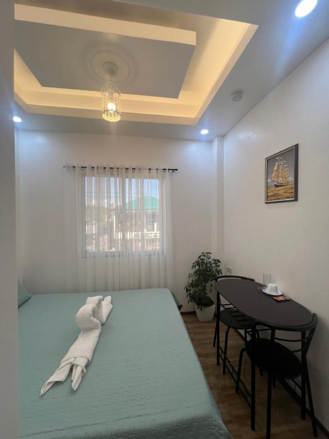 Rich-Vania Suites General Luna  Luaran gambar